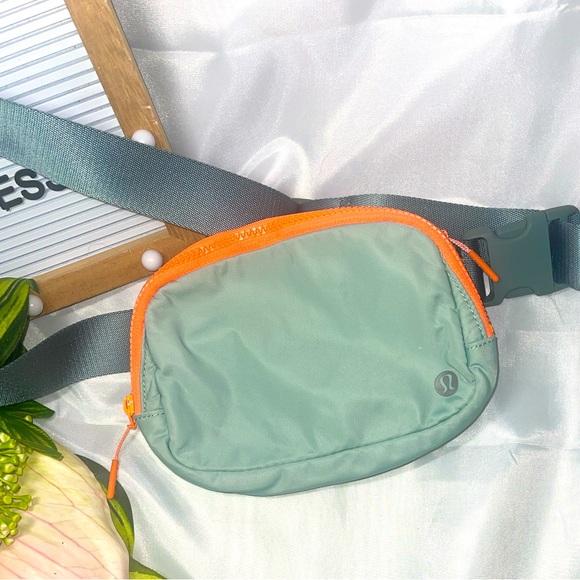 lululemon athletica Handbags - Lululemon Everywhere Belt Bag Arctic Green Teal Orange